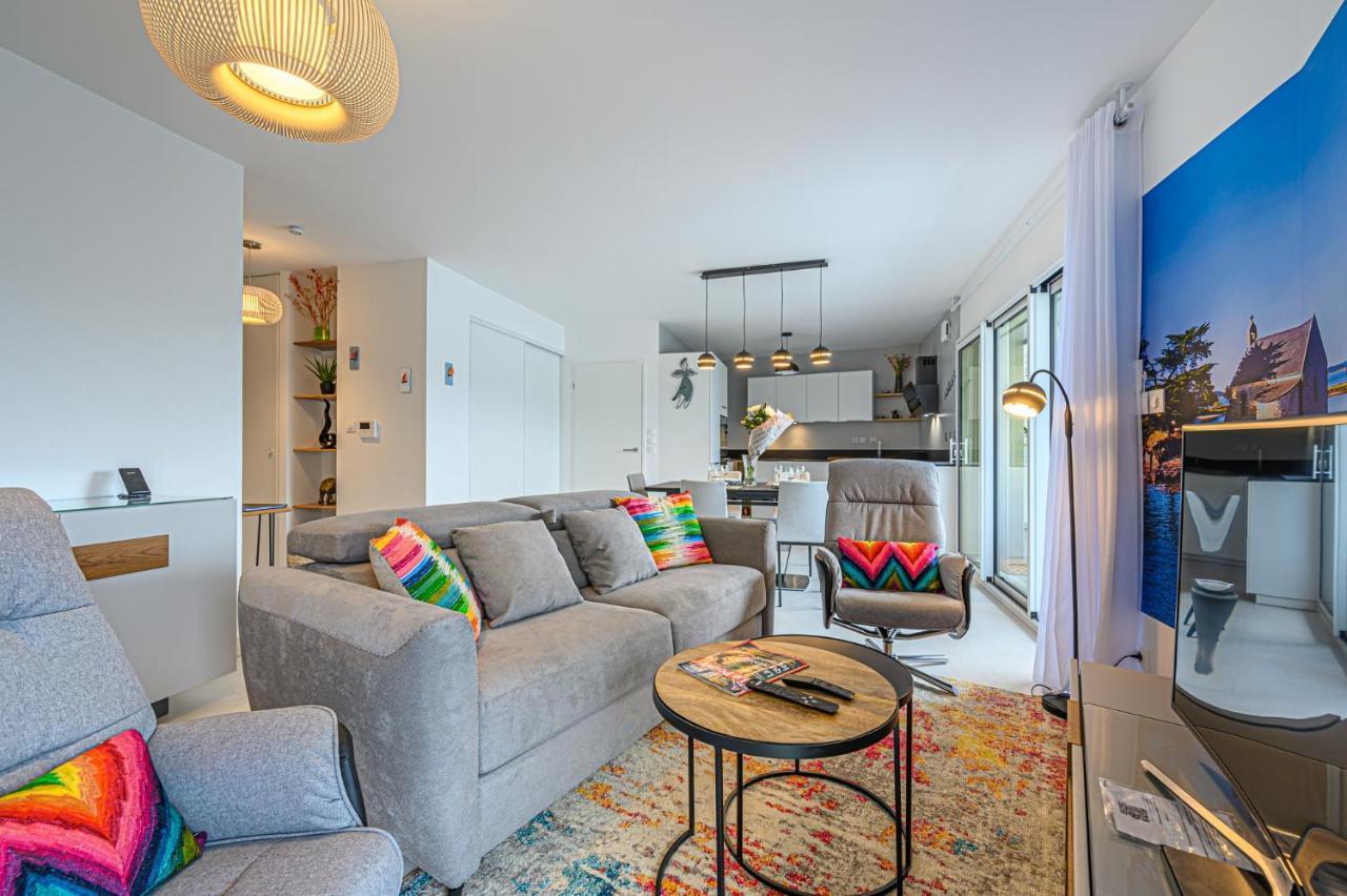 L'Audacieux - Appt Neuf Avec Vue Sur Les Toits Apartment Vannes Exterior foto